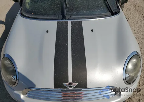 2011 Mini Cooper Clubman from USA, damaged, VIN WMWZF3C57BTX81533